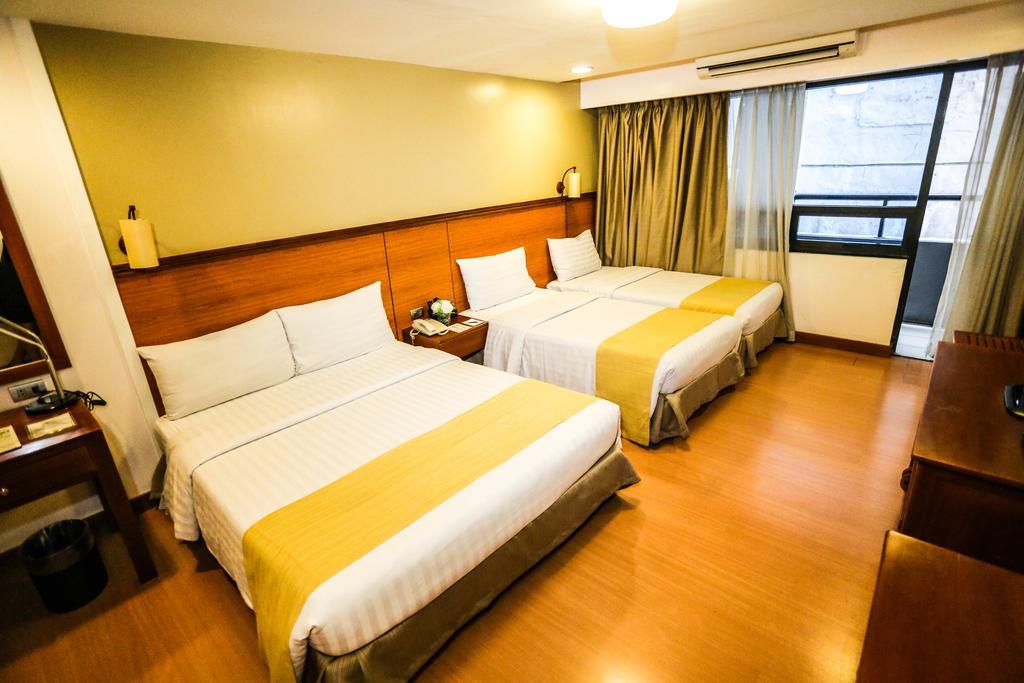 โรงแรมมาลายัน พลาซ่า Pasig City ภายนอก รูปภาพ