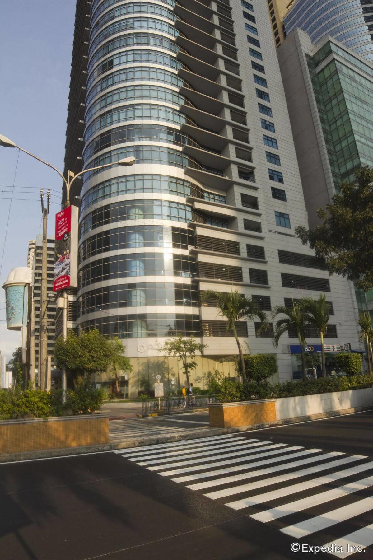โรงแรมมาลายัน พลาซ่า Pasig City ภายนอก รูปภาพ